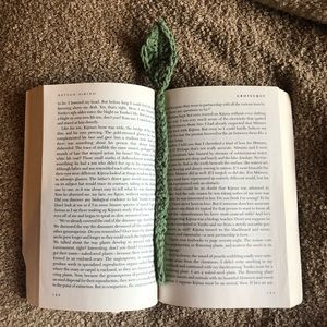 Leaf bookmark